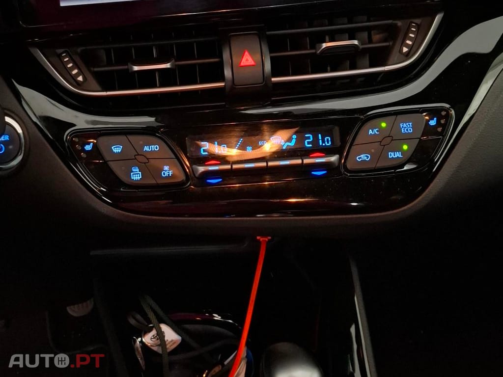Toyota C-HR 1.8 Hybrid Exclusive
