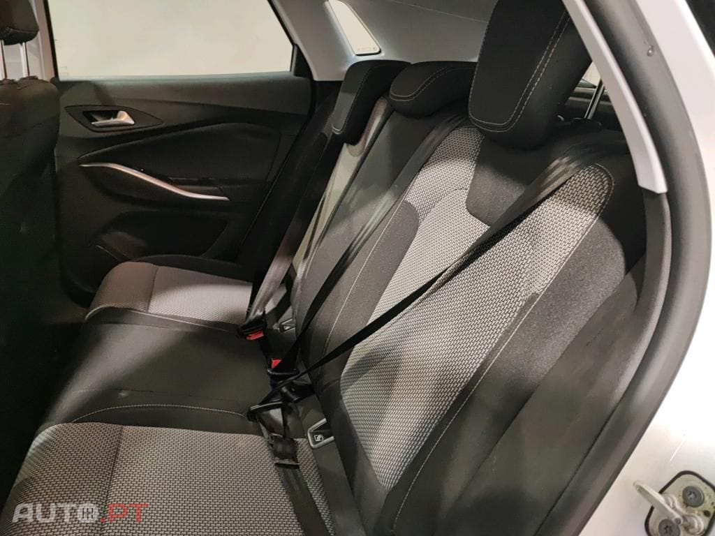 Opel Grandland (X) 1.5 CDTI GS AT