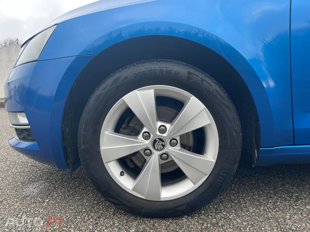 Skoda Octavia Break 1.6 TDI DSG Premium Edition