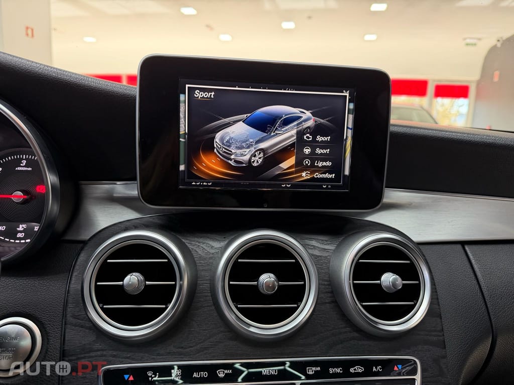 Mercedes-Benz C 250 d AMG Line 9G- Tronic