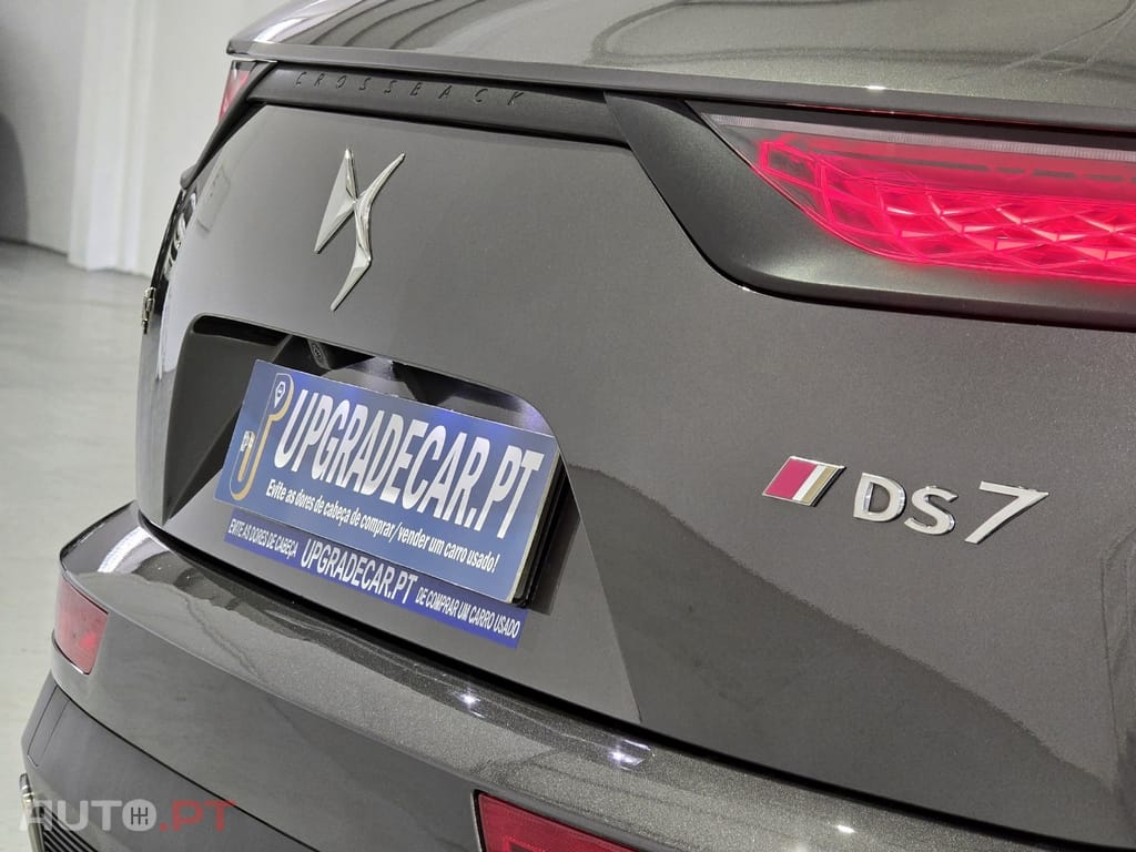 DS DS7 Crossback E-Tense Performance Line EAT8