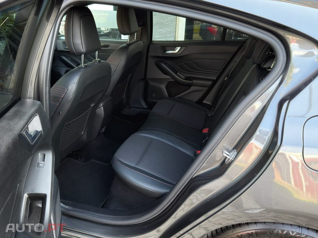 Ford Focus 1.0 EcoBoost ST-Line