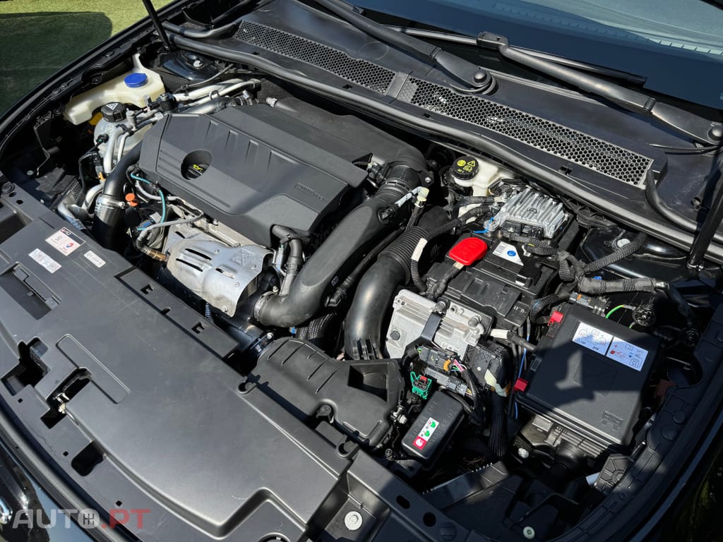 Peugeot 508 1.6 Hybrid Allure Pack e-EAT8