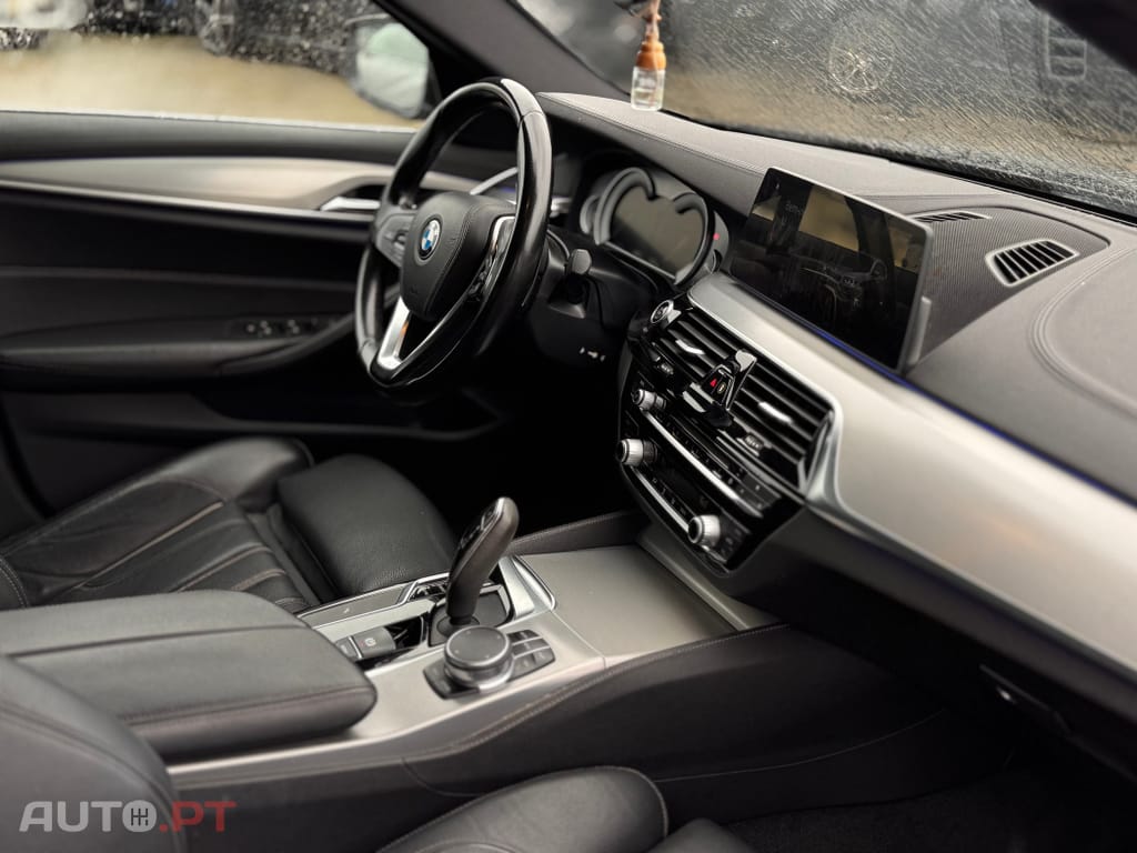 BMW 520 d Line Luxury Auto