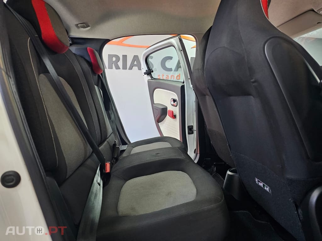 Renault Twingo 1.0 SCe Night&Day
