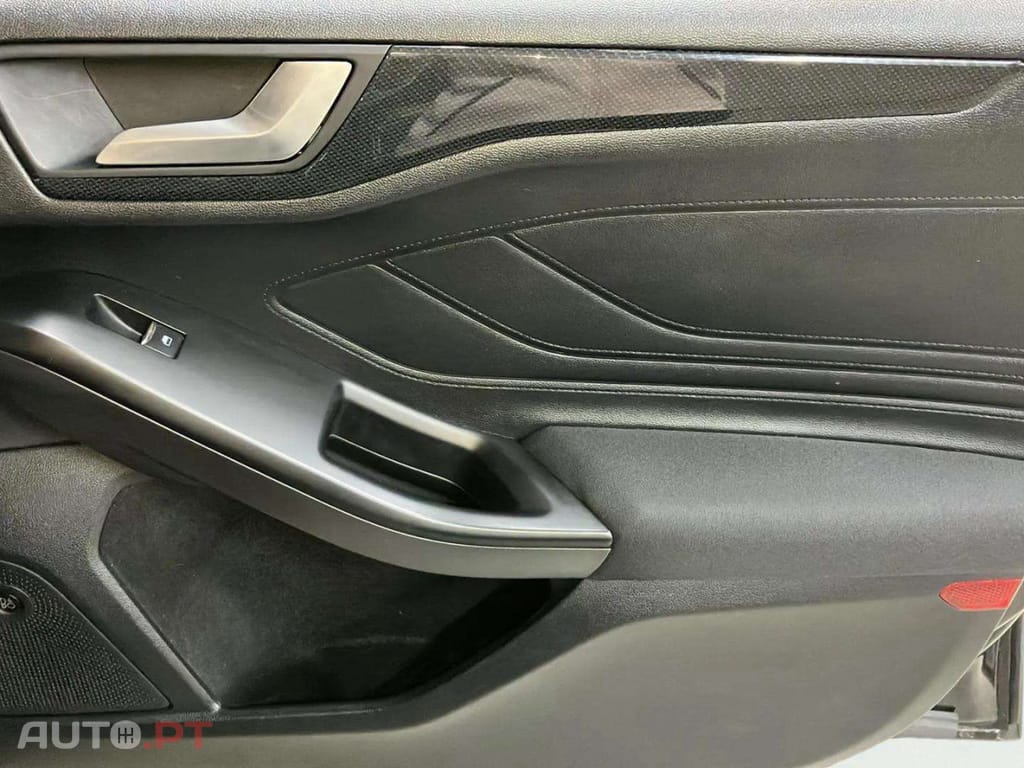 Ford Focus 1.0 EcoBoost ST-Line