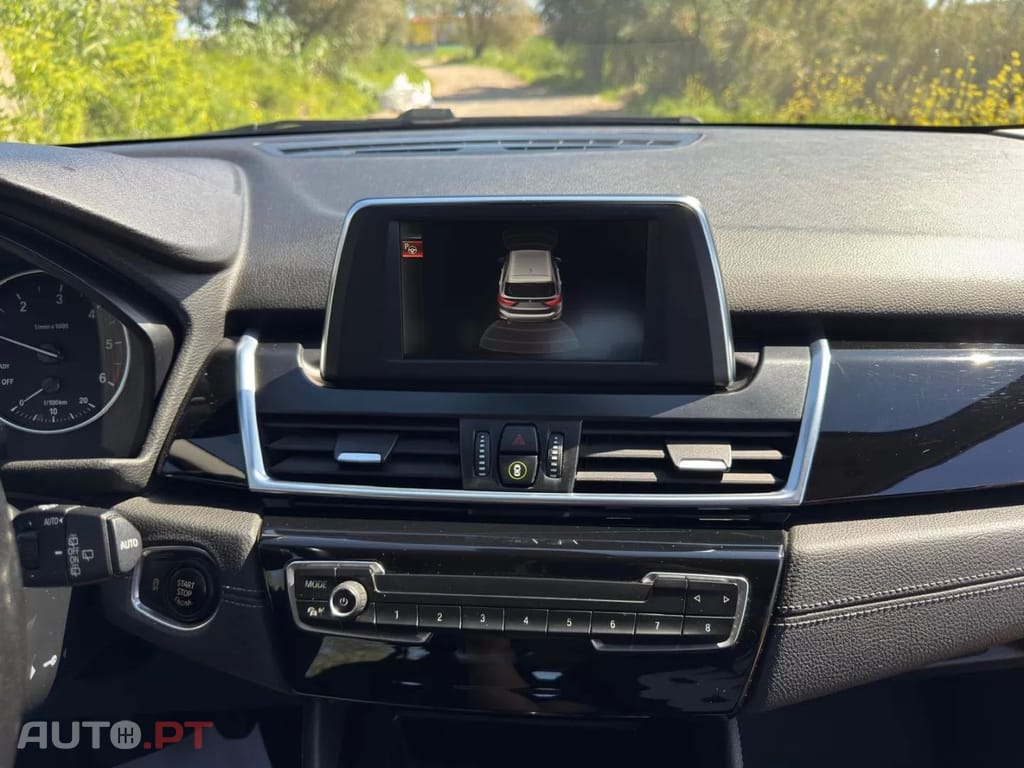 BMW 216 d 7L Advantage