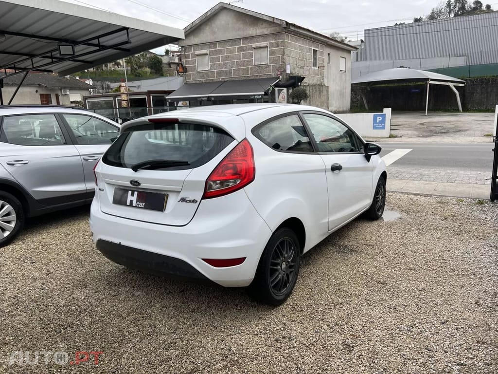 Ford Fiesta  1.4 Tdci Van