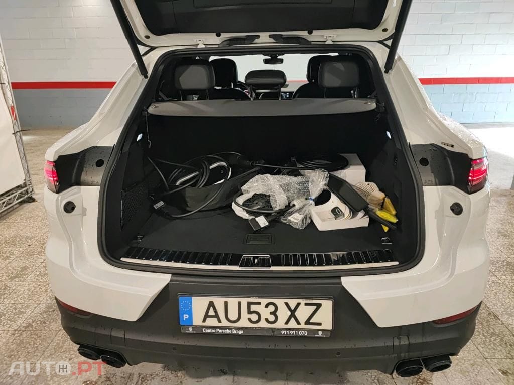 Porsche Cayenne E-Hybrid Platinum Edition