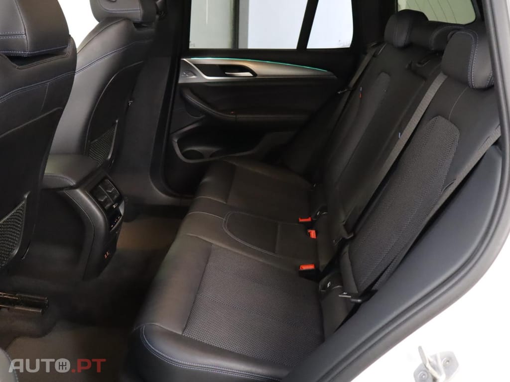 BMW X3 xDrive30e Auto Pack M