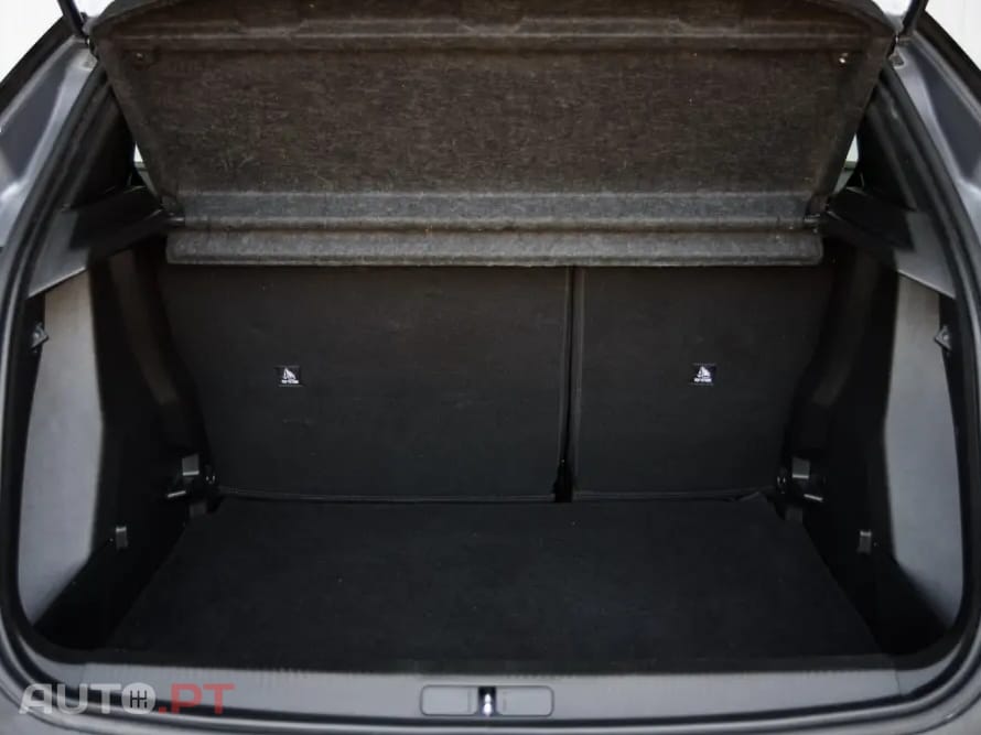 Peugeot 2008 1.2 PureTech Active