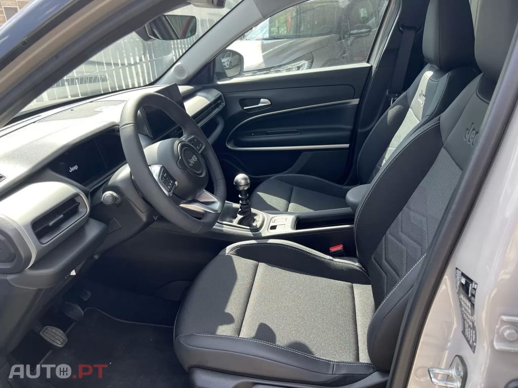 Jeep Avenger 1.2 GSE T3 Summit