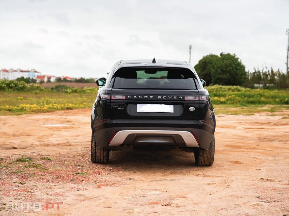 Land Rover Velar D240 R-DYNAMIC HSE