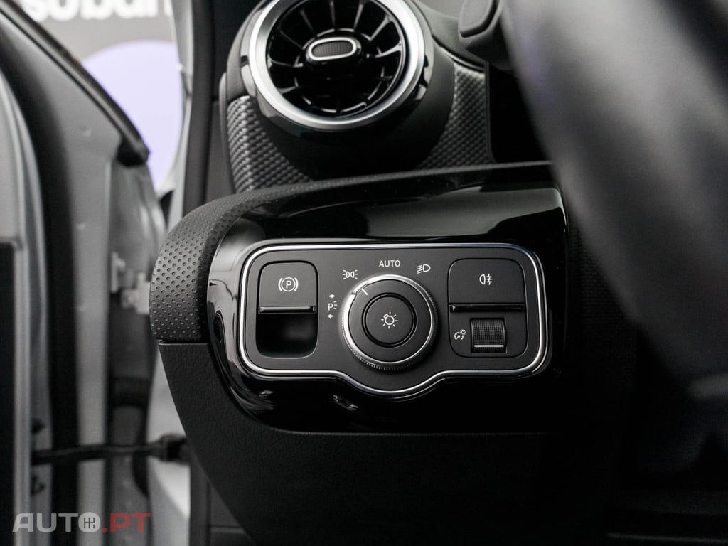 Mercedes-Benz A 250 e Style Plus