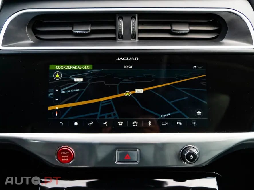 Jaguar I-Pace EV400 AWD SE