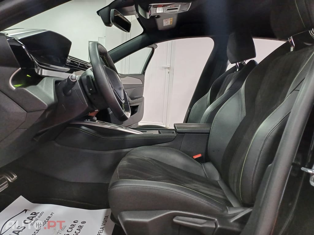 Peugeot 308 1.2 PureTech GT EAT8