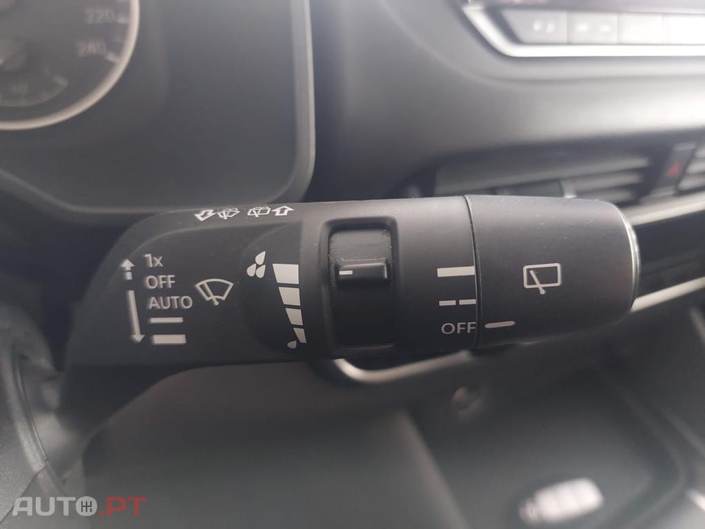 Nissan Qashqai 1.3 DIG-T N-Connecta 