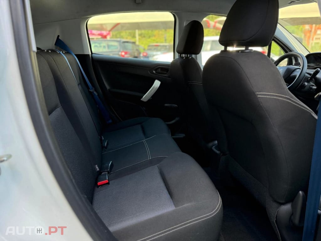 Peugeot 208 1.4 HDi