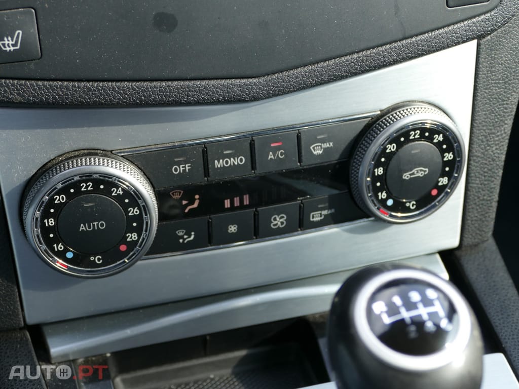 Mercedes-Benz C 250 CDi Avantgarde BlueEfficiency