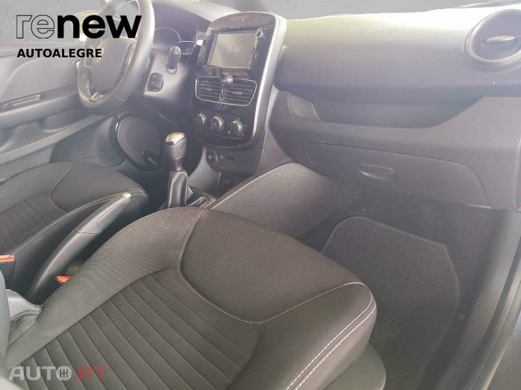 Renault Clio Sport Tourer Limited Tce