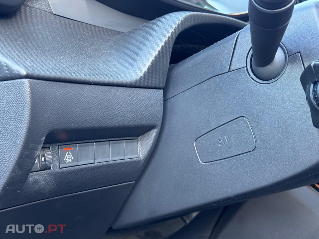 Peugeot E-208 50 kWh Allure