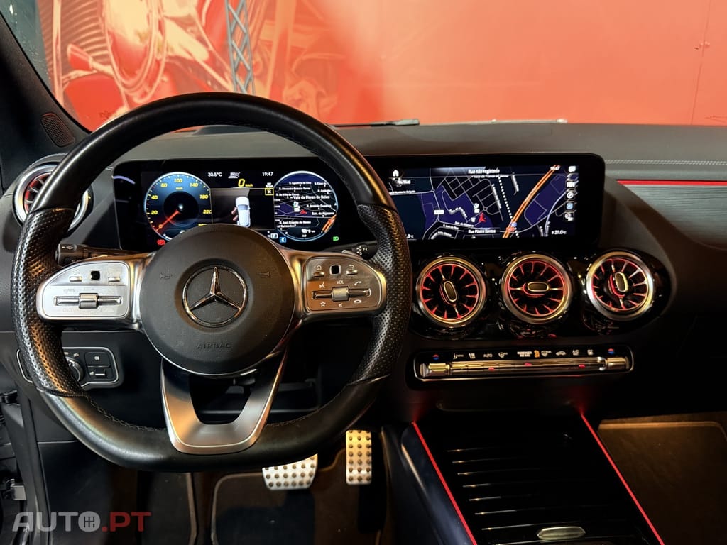 Mercedes-Benz GLA 250 e AMG Line