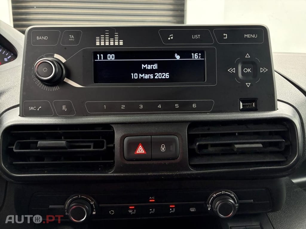 Peugeot Partner 1.5 BlueHDi Premium Longa