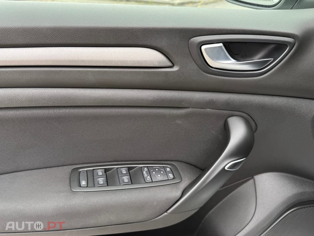 Renault Mégane Sport Tourer 1.5 Blue dCi Limited EDC