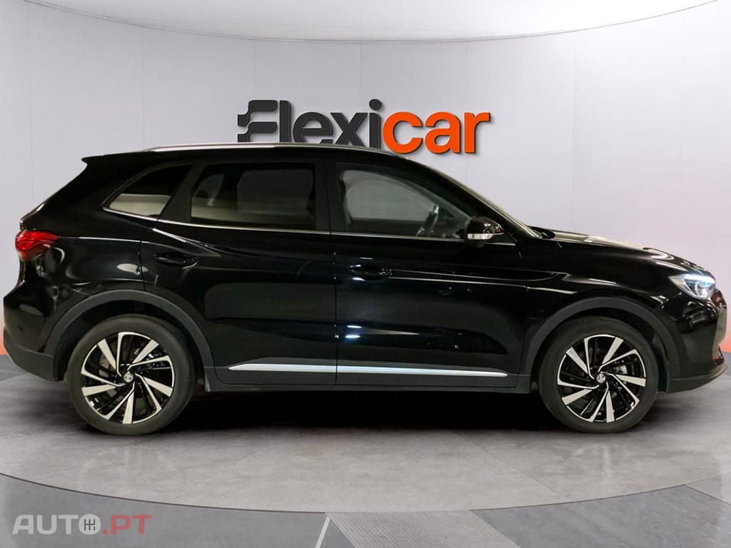 MG ZS 1.5 Hybrid+ Luxury