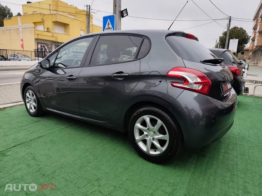 Peugeot 208 1.2 PureTech Active