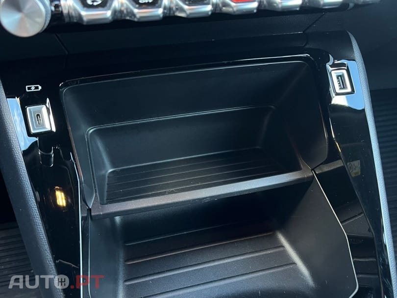 Peugeot 2008 1.2 PureTech Active