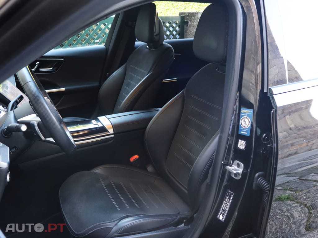 Mercedes-Benz C 300 e AMG Line