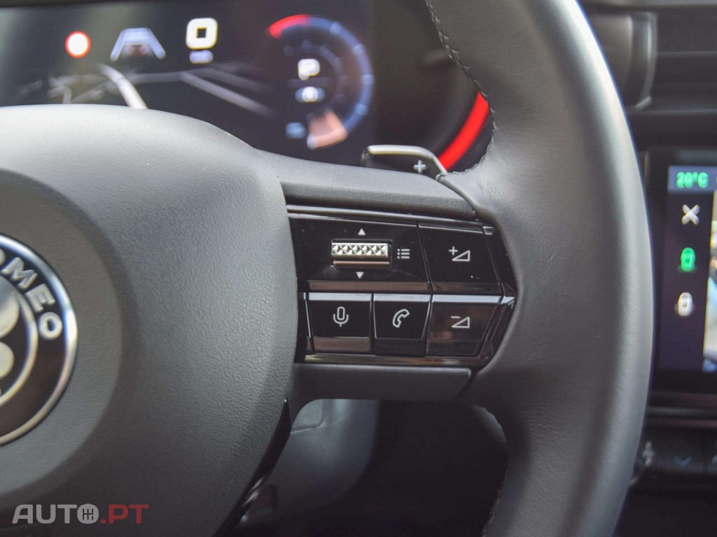 Alfa Romeo Junior 1.2 Sport Speciale Q4 eDCT6