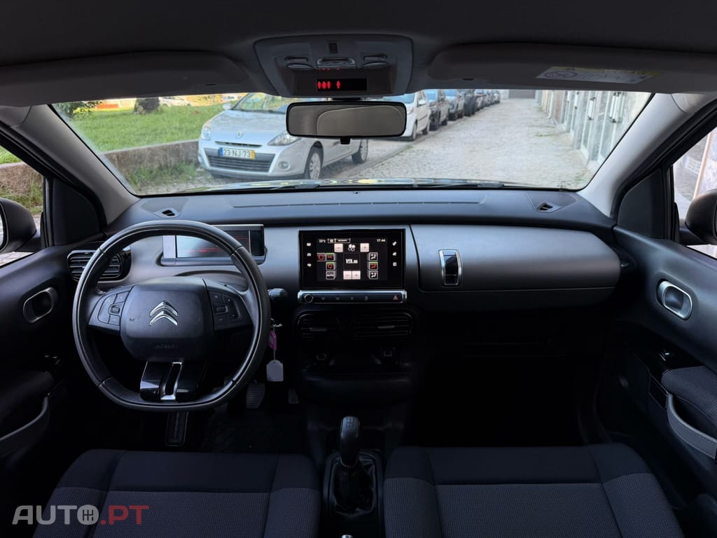 Citroen C4 Cactus 1.2 PureTech Shine