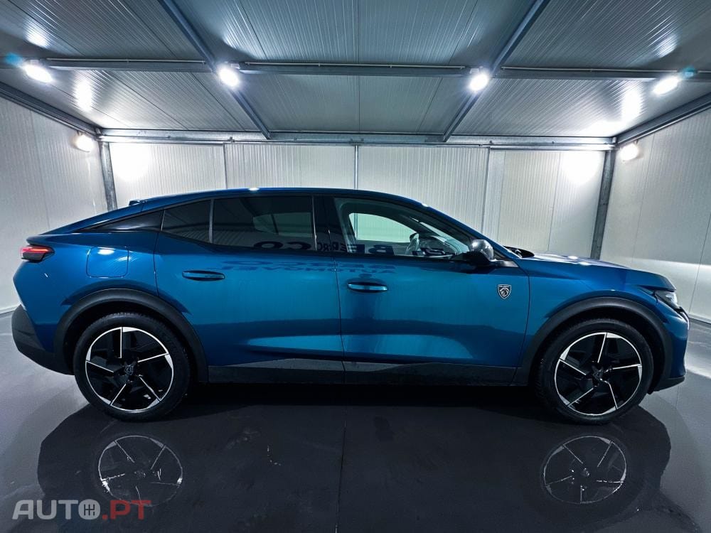 Peugeot 408 1.6 Hybrid GT e-EAT8