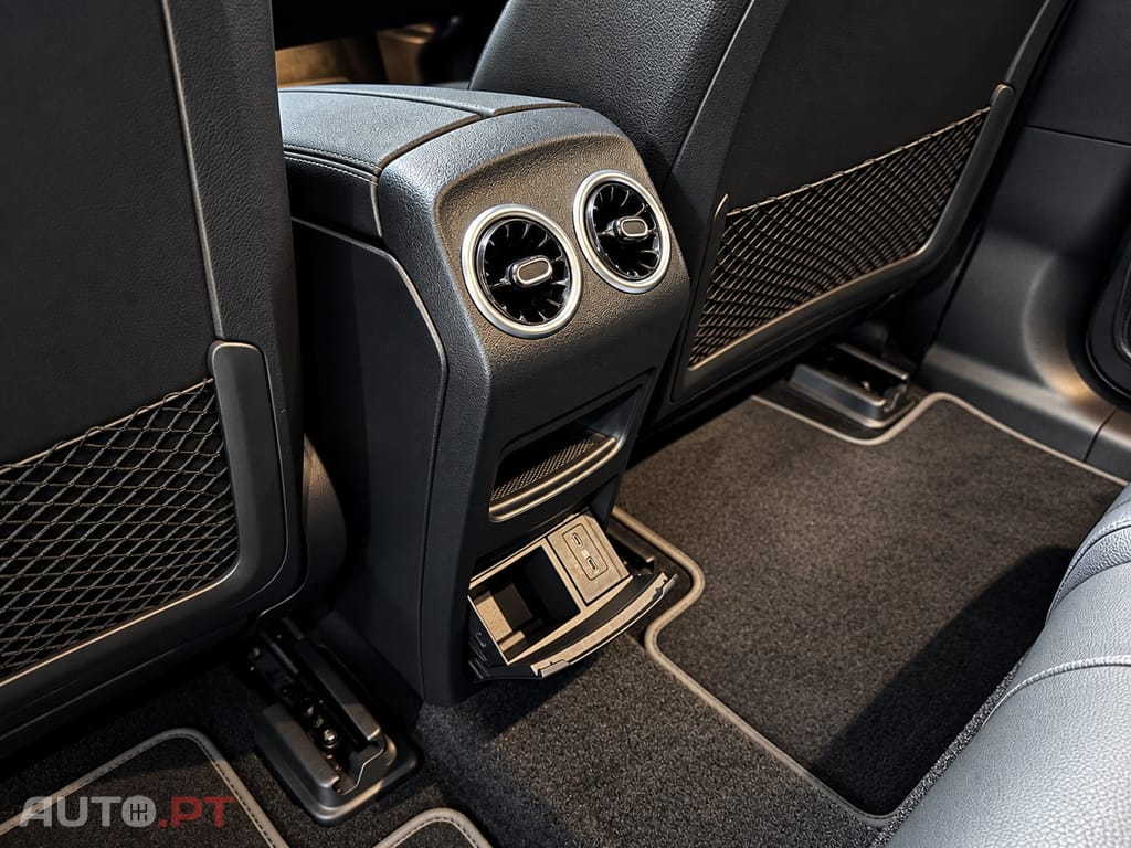 Mercedes-Benz EQA 300 4Matic AMG Line
