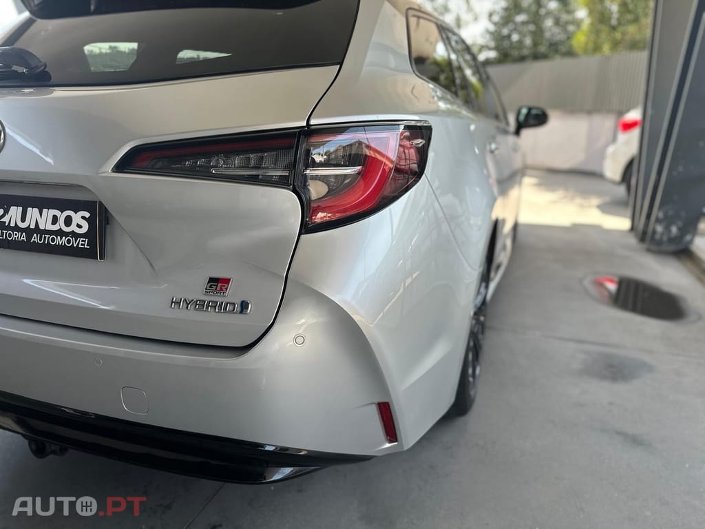 Toyota Corolla Touring Sports 1.8 Hybrid GR-Sport