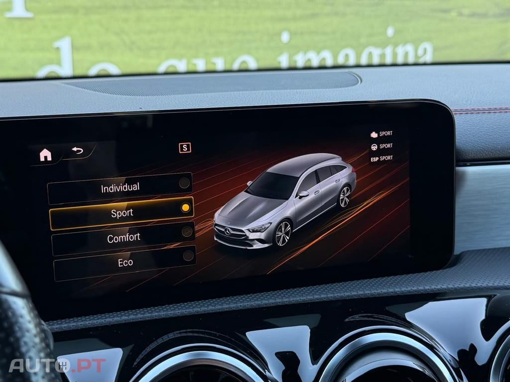Mercedes-Benz CLA 180 AMG