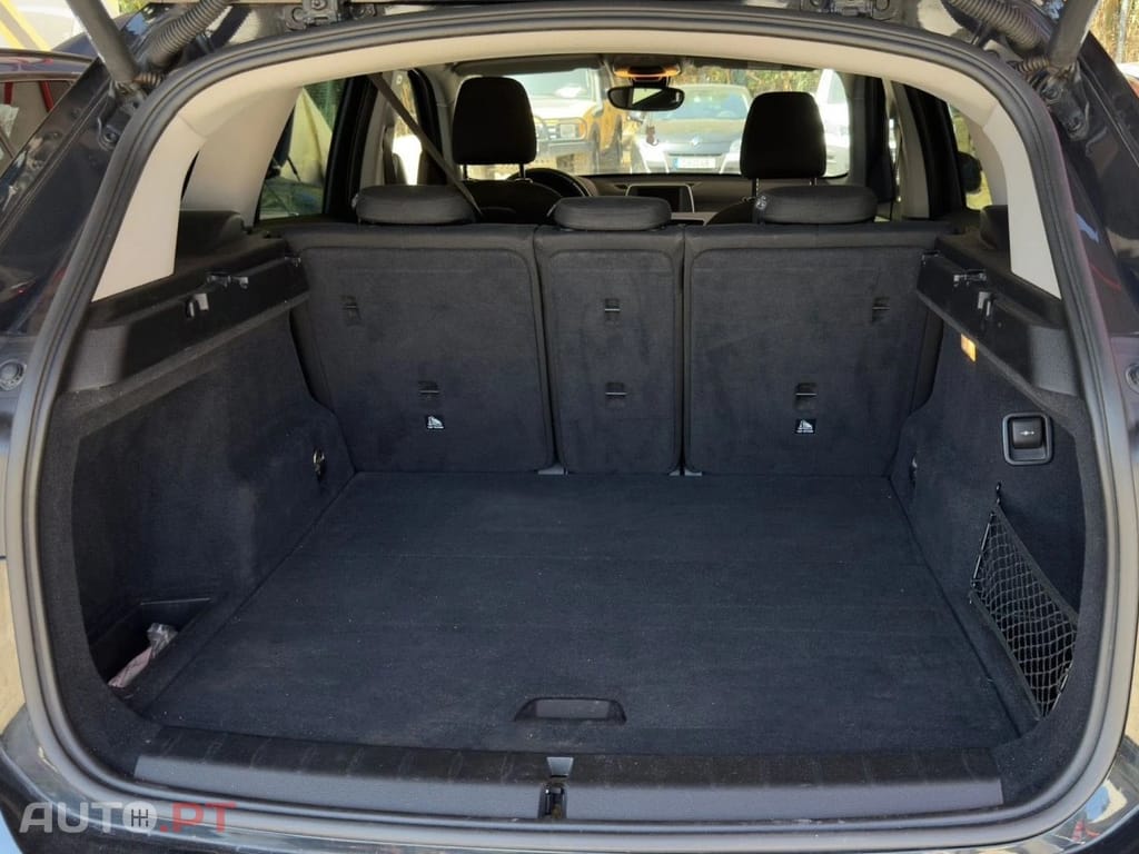 BMW X1 18d SDRIVE AUTO