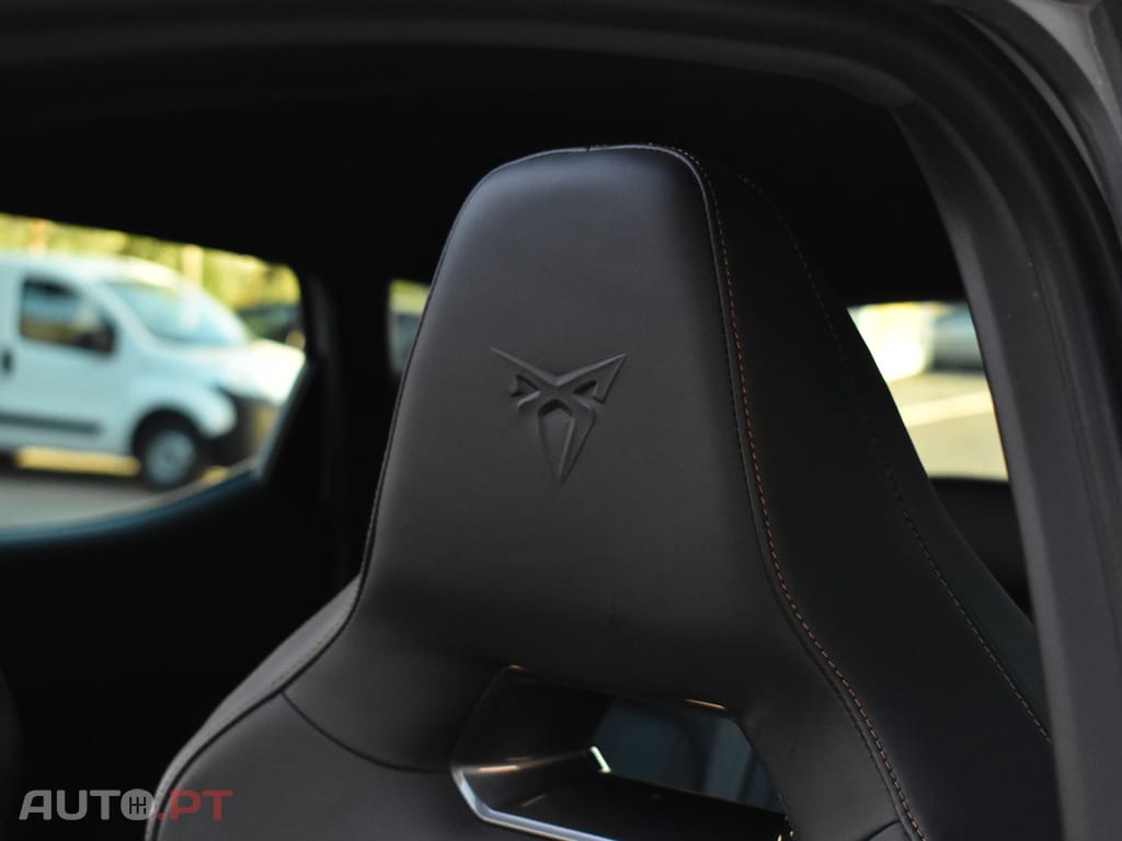 Cupra Leon 1.4 e-Hybrid VZ DSG