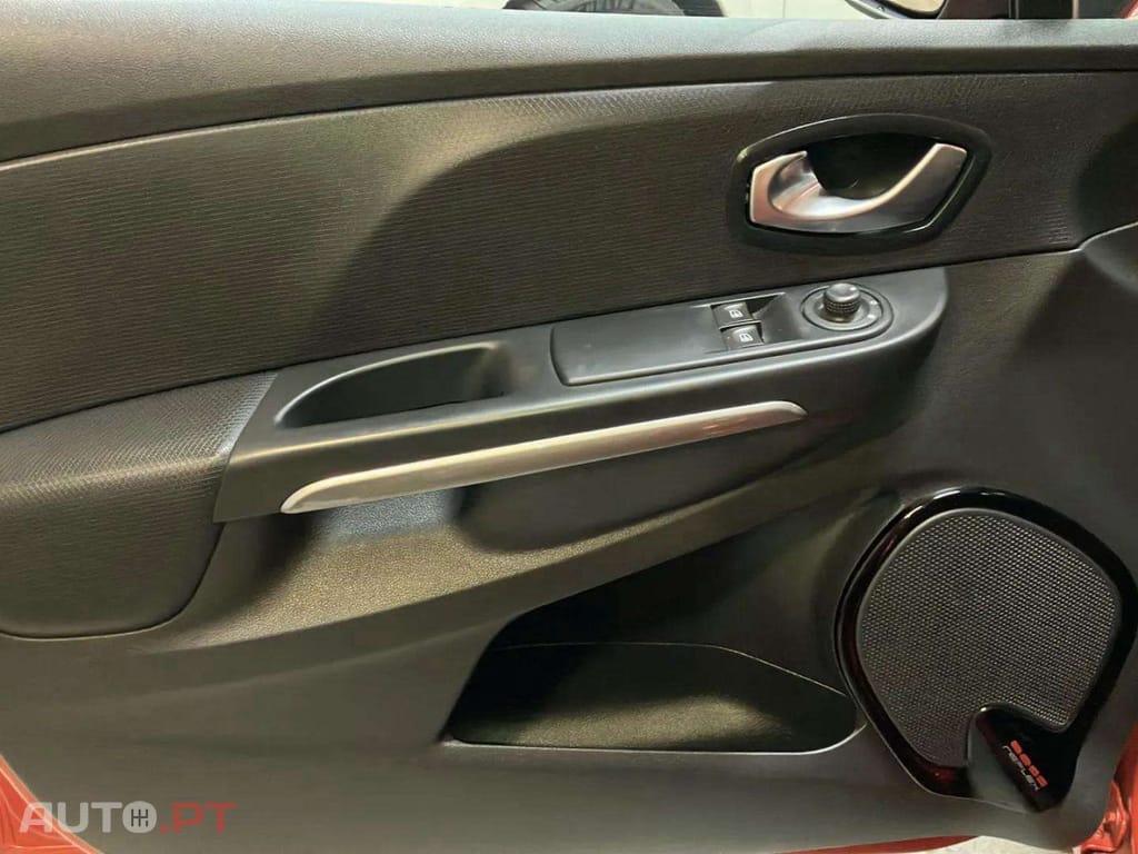 Renault Clio Sport Tourer 0.9 TCe Limited Edition