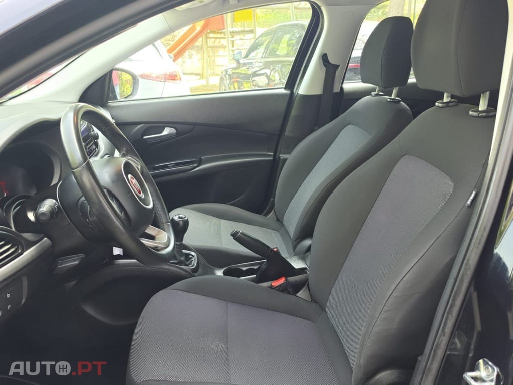 Fiat Tipo 1.3 M-Jet Easy
