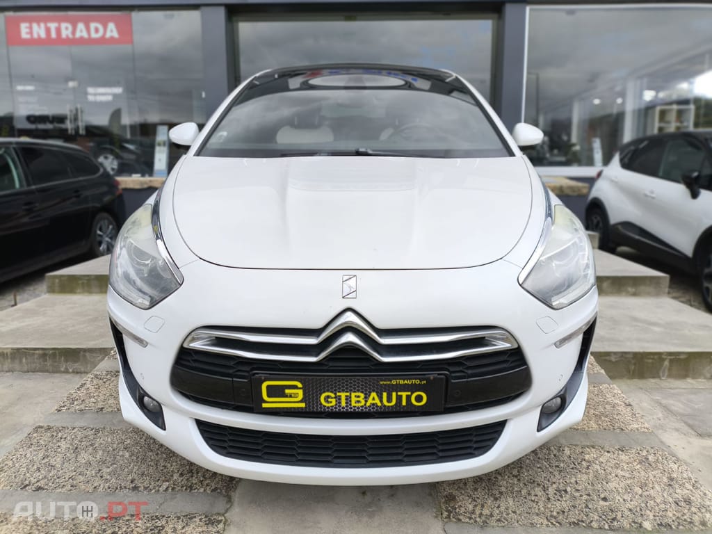 DS DS5 2.0HDi SPORTCHIC HYbrid4 