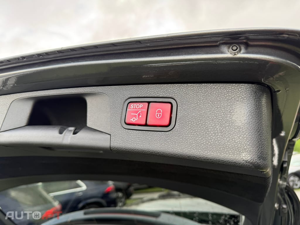 Mercedes-Benz E 220 d 4-Matic All Terrain Avantgarde +