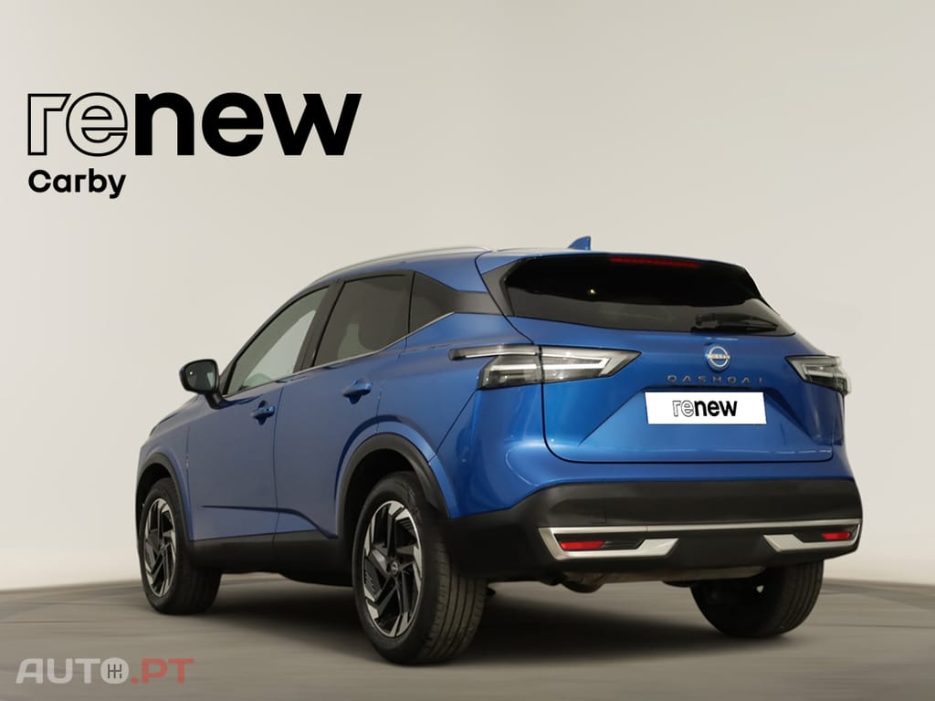 Nissan Qashqai Qashqai 1.3 DIG-T N-Connecta LED Xtronic
