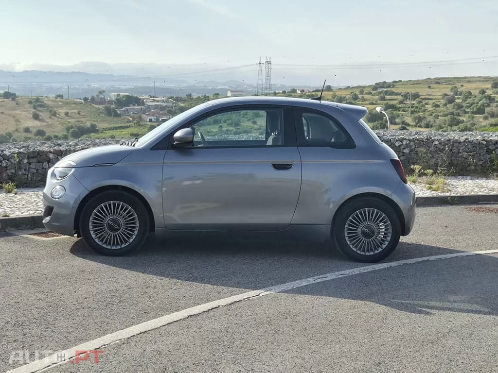 Fiat 500e 42 kWh Icon