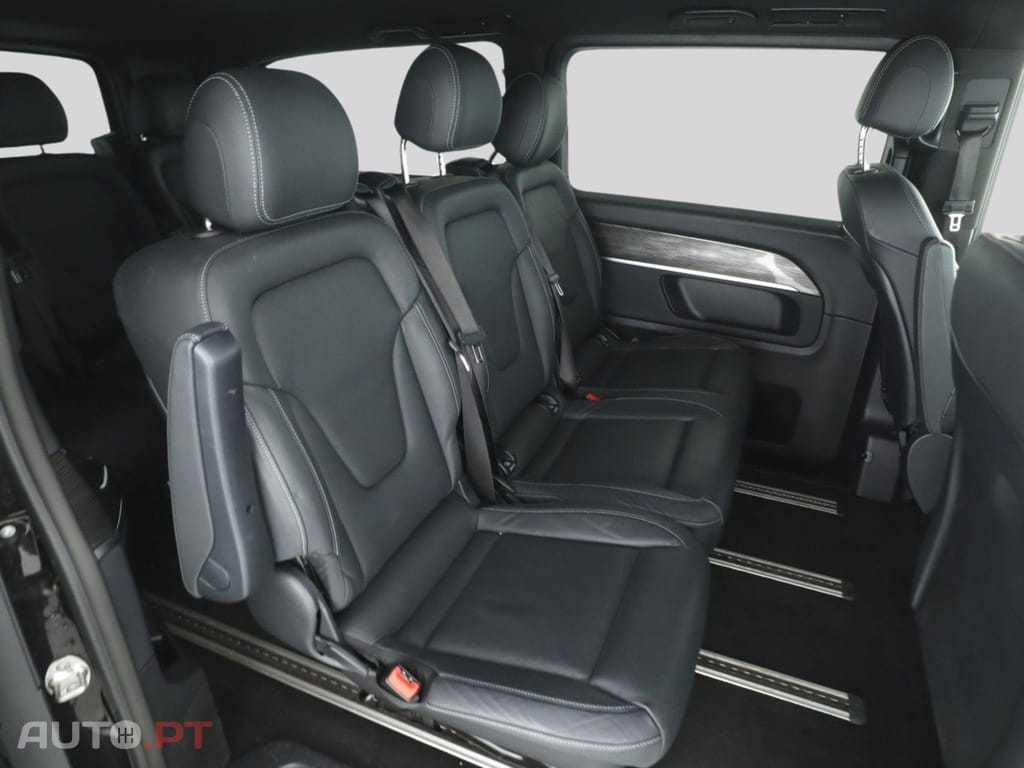 Mercedes-Benz EQV 300 I.V.A DEDUTIVEL 