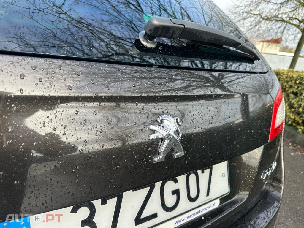 Peugeot 508 RXH 2.0 HDi Hybrid4 Limited Edition 2-Tronic
