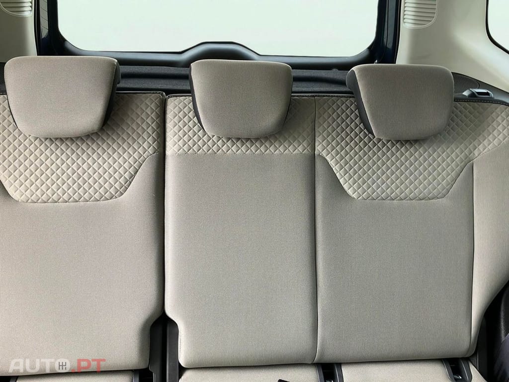 Ford Tourneo 1.0 EcoBoost Titanium
