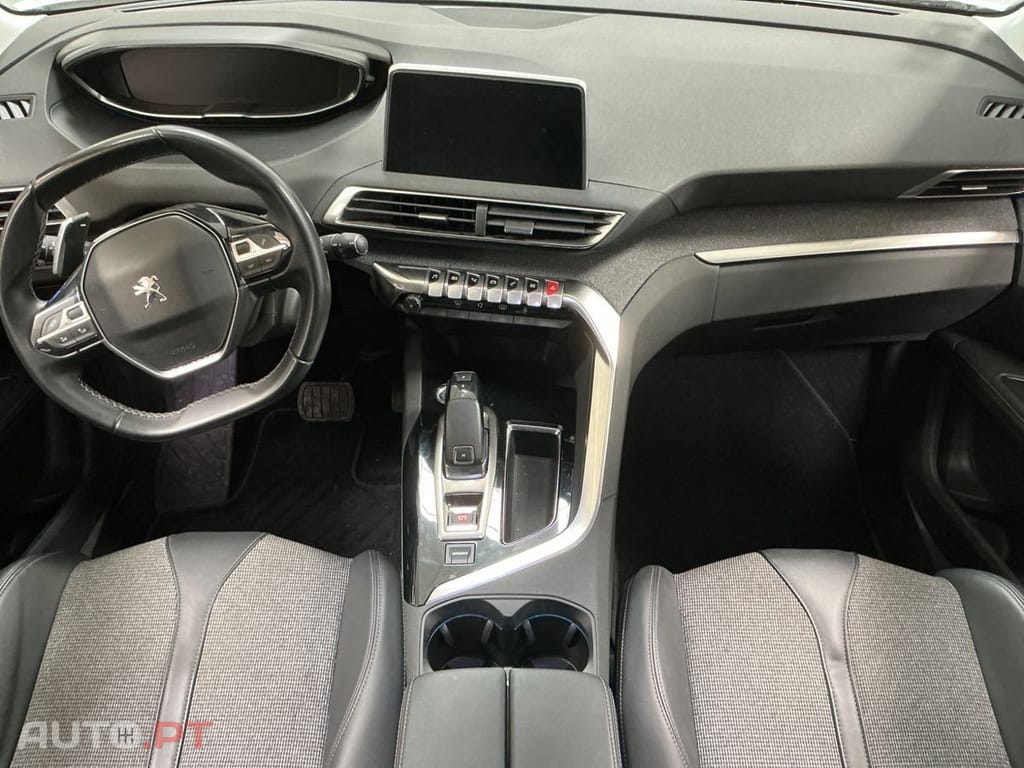 Peugeot 3008 1.2 PureTech Allure EAT8